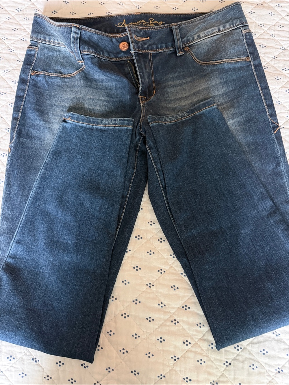 American Rag women’s Mid-Blue Straight-Leg Jeans